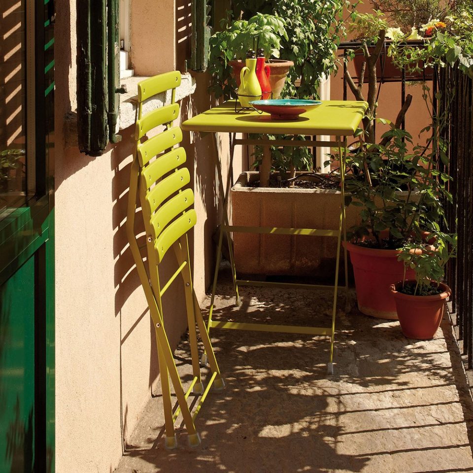 mesas y sillas de terraza 